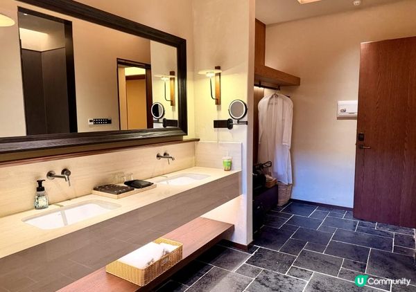 [順德民宿🏡 天! 花! 板!]