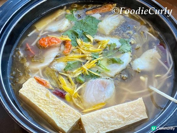 位於佐敦的隨變火鍋名氣不小，好幾年前和朋友去吃過，訂位、等位...