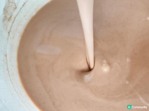 想Tiramisu了，但同時又想食千層糕，於是就結合兩者。首...