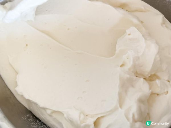 想Tiramisu了，但同時又想食千層糕，於是就結合兩者。首...