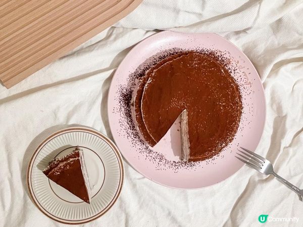 想Tiramisu了，但同時又想食千層糕，於是就結合兩者。首...