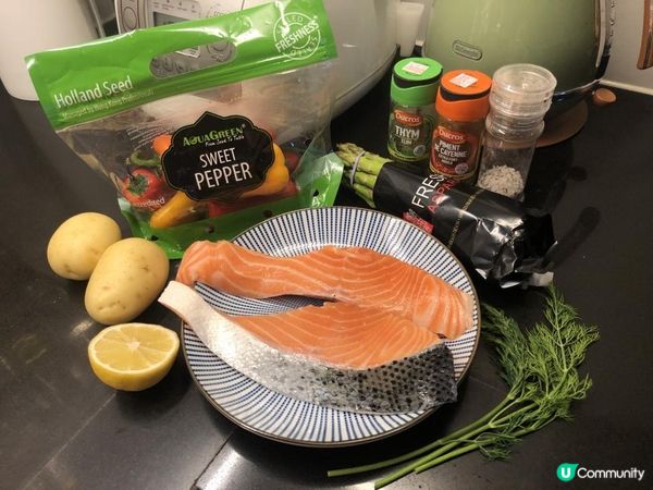 三文魚有營養又易整易熟，個人非常推薦紙包焗呢個方法，魚肉保證...