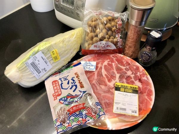 呢個日式千層白菜豬肉鍋曾經有一排好紅好多人整，不過之前我就無...