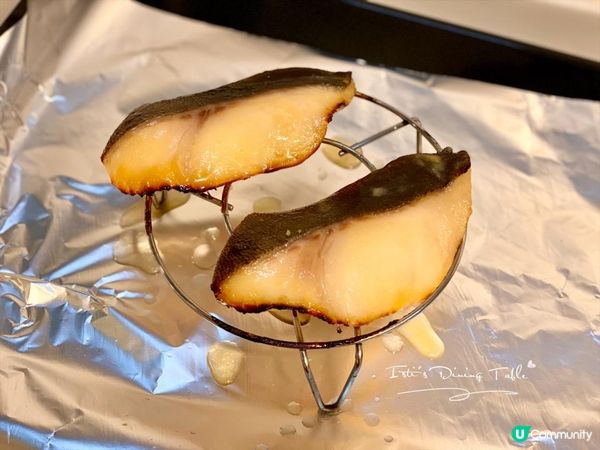 西京燒銀鱈魚是我很喜歡的日式料理，甘甜的味噌中和了銀鱈魚的油...