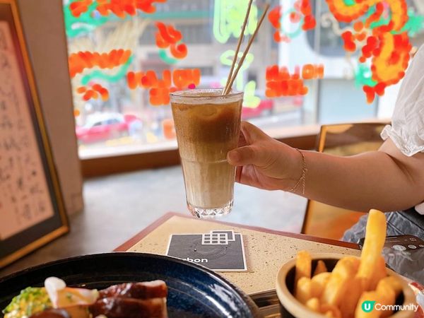 之前一直都有留意開蘇豪區酒吧「何蘭正」🥃， 