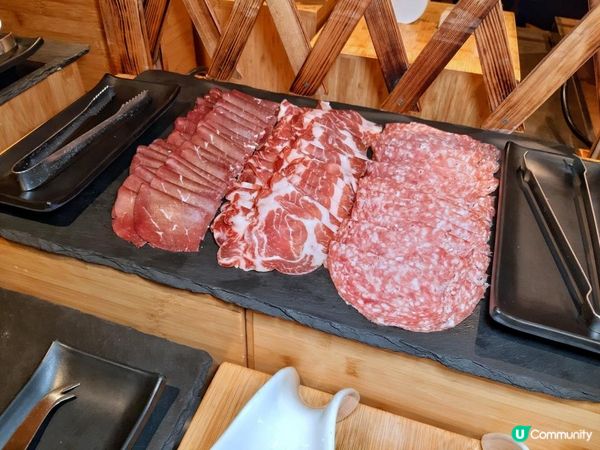 今次 Café Renaissance 推出「德州燒烤美饌自...