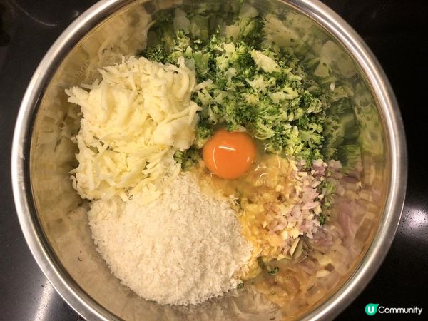 健康、好味又易整，呢個焗西蘭花芝士波波唔洗油炸都好香脆，好適...