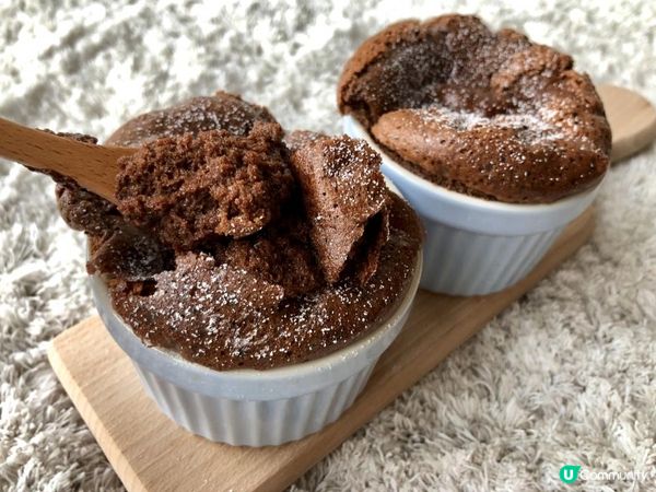 超簡易但極邪惡版朱古力梳乎厘 😈😈！ 