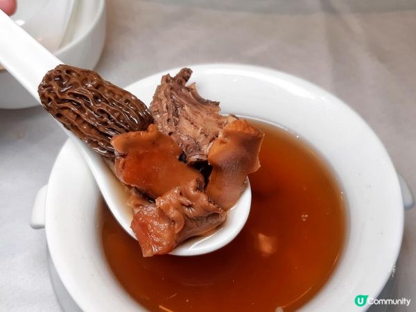 仍記得大概十年前，曾經在灣仔六國酒店攪過生日飯，感覺是一間實...