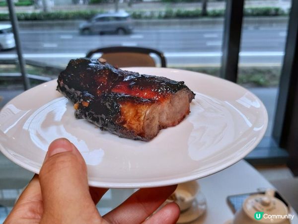 仍記得大概十年前，曾經在灣仔六國酒店攪過生日飯，感覺是一間實...