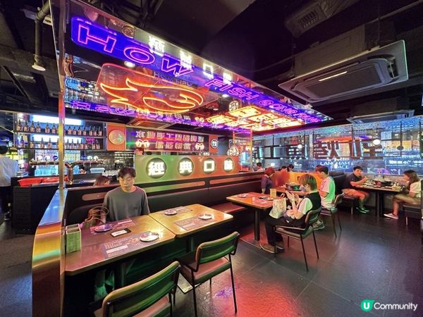 ♥烤魚界天花板♡烤魚火鍋燒烤串燒一次食勻♥夜店風裝修靚到嘩一聲♡打卡必去熱點♥