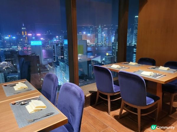 全維港夜景下的鐵板燒