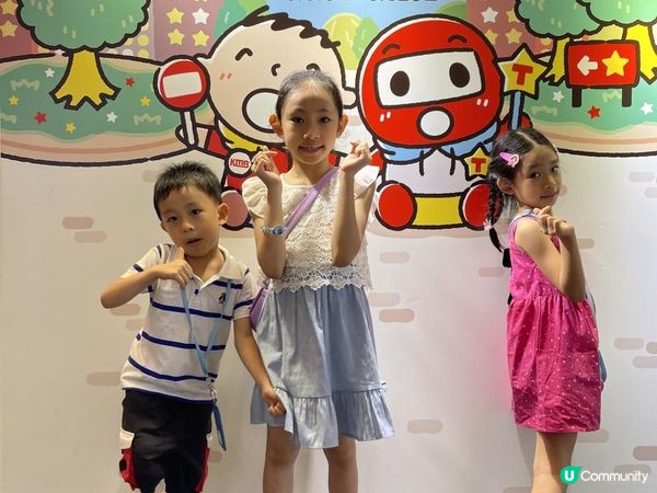 V Walk {{九巴仔X大口仔}}期間限定店