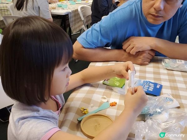 《DIY 馬賽克杯墊生命教育工作坊》