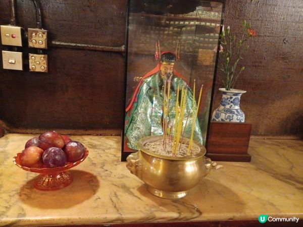 如何向諸葛亮請敎辧事玄機？