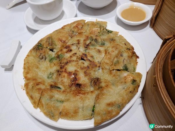 《有傳統點心車的酒樓》