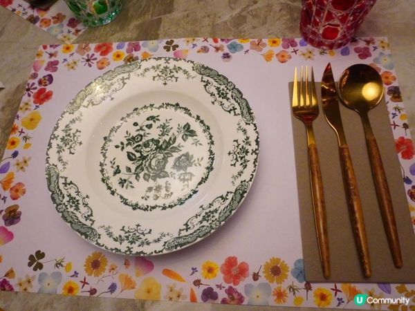 一間可以打卡又唔洗煩食咩式既餐廳