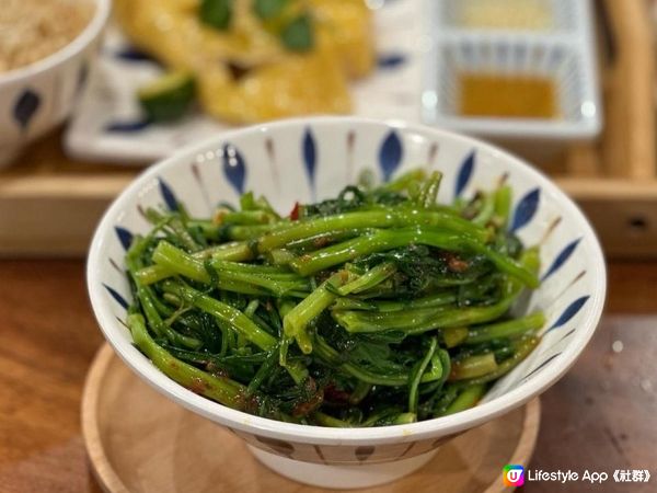 蘇山雞飯 值得一試 皮滑肉嫩海南雞飯