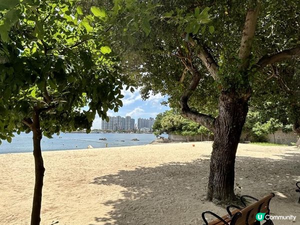 ［慢活半天］屯門｜容龍海鮮酒家 + 嘉道理碼頭 / 加多利灣 > 咖啡灣 > 黃金泳灘 + 黃金海岸商場