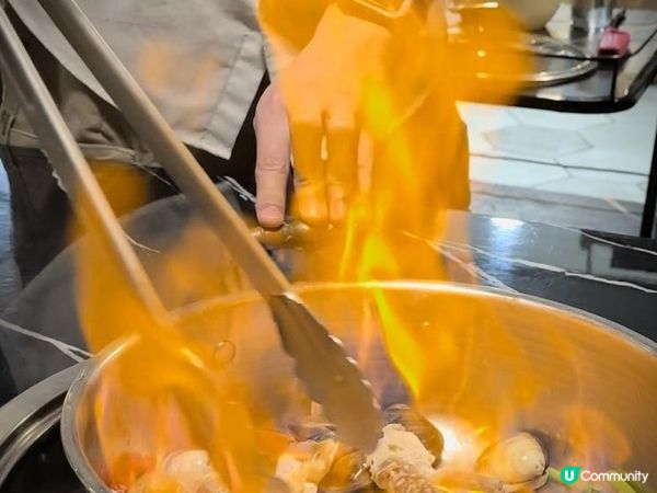 ♥尖沙咀美食♡隱世打卡餐廳♥火焰蟹鍋勁有氣勢♡打卡一流高質火鍋♥配料全部都好高質♡