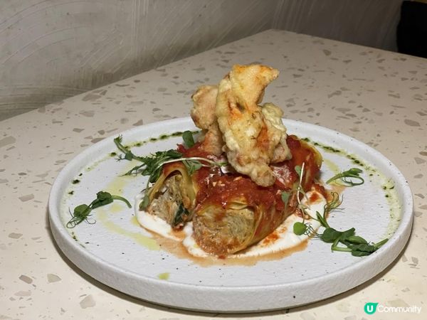 🦞 佐敦超寬廠木系咖啡店