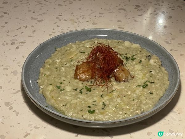 🦞 佐敦超寬廠木系咖啡店