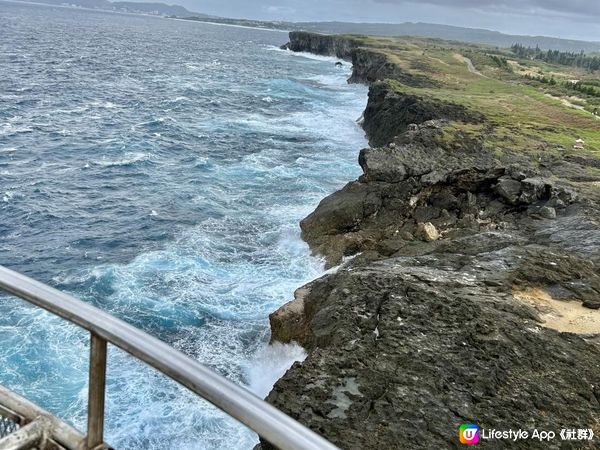 🐆豹紋魚🐟2023沖繩自駕遊｜中部景點：殘波岬燈塔 (花識蕎麥麵)、勝連城跡、海中道路遊四島、港川外人住宅 (Cocoroar Cafe)