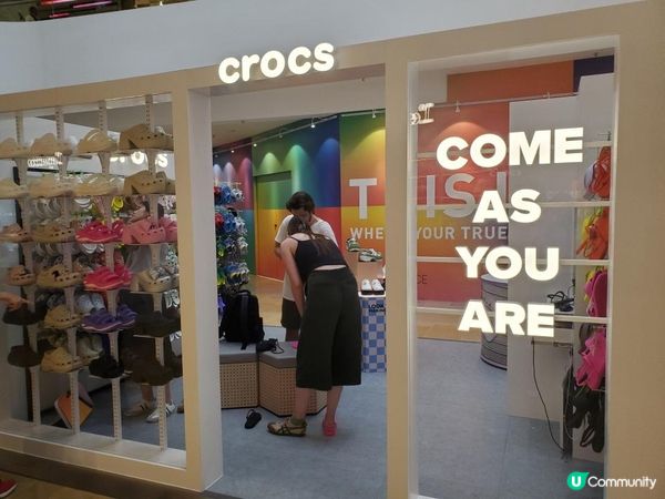 《紫色 CROCS 💜》