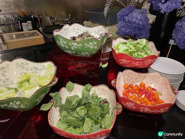 🌊 在海底吃半自助餐