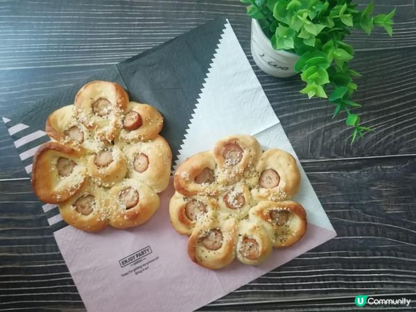 給媽媽送朵花：花型香腸包