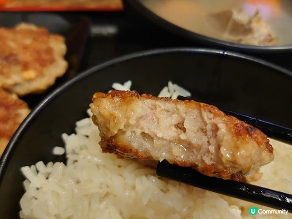 賞味香港 - 葵涌山城上的煎肉餅飯