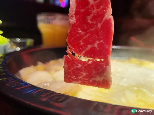 精緻型格四川麻辣火鍋