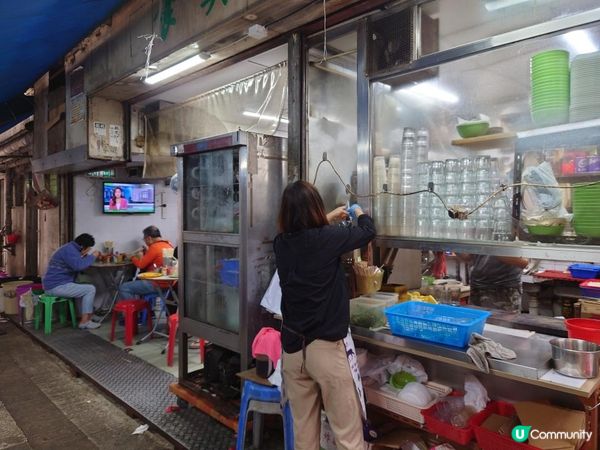 賞味香港 - 長沙灣的港式大牌檔 榮發茶餐美食