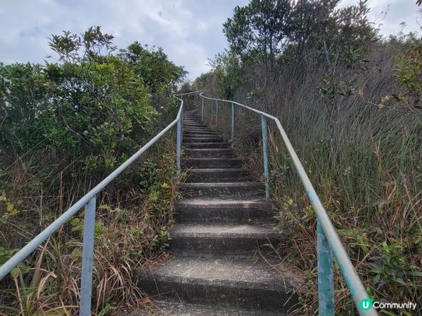 《九逕山 Kau Keng Shan ⛰️》 觀賞屯門南海灣 🏝 虎峽谷徑 🏞 九逕山直升機亭 🚁 石級天梯 🪨 『不平凡的路線✨️🧭』(交通和路線圖詳情，可按影片內容收看 👇)路
