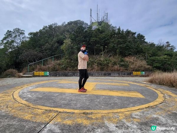 《九逕山 Kau Keng Shan ⛰️》 觀賞屯門南海灣 🏝 虎峽谷徑 🏞 九逕山直升機亭 🚁 石級天梯 🪨 『不平凡的路線✨️🧭』(交通和路線圖詳情，可按影片內容收看 👇)路
