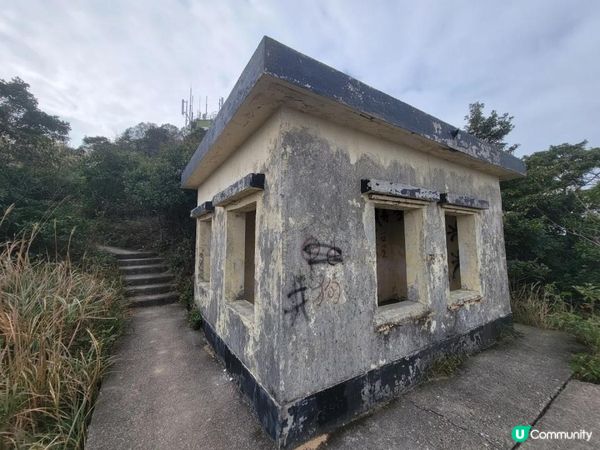 《九逕山 Kau Keng Shan ⛰️》 觀賞屯門南海灣 🏝 虎峽谷徑 🏞 九逕山直升機亭 🚁 石級天梯 🪨 『不平凡的路線✨️🧭』(交通和路線圖詳情，可按影片內容收看 👇)路