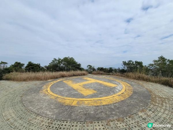 《九逕山 Kau Keng Shan ⛰️》 觀賞屯門南海灣 🏝 虎峽谷徑 🏞 九逕山直升機亭 🚁 石級天梯 🪨 『不平凡的路線✨️🧭』(交通和路線圖詳情，可按影片內容收看 👇)路