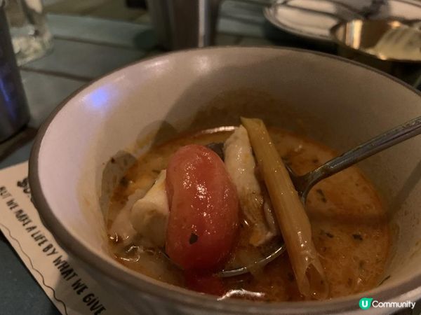 【旺角】玩味十足的泰式融合菜餐廳｜No Money So Lonely