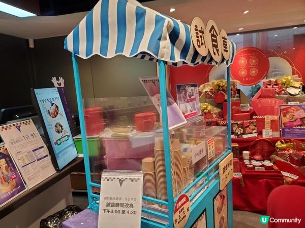 《風雨不改 : 紅燒鱷魚肉飯 @樓上》