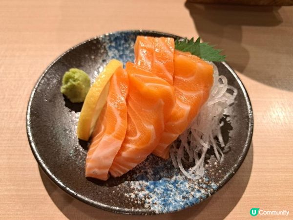 ✨️高質高CP值的燒肉定食💕刺身手卷也是很新鮮和多料