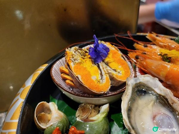 黃金蟹粉大閘蟹宴