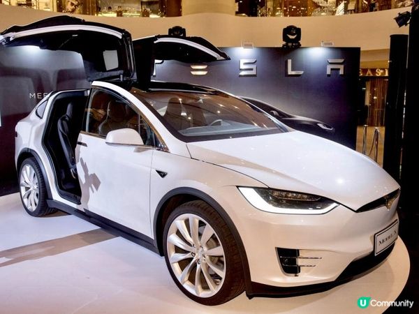 Tesla Model X 奢華生活的科技新寵