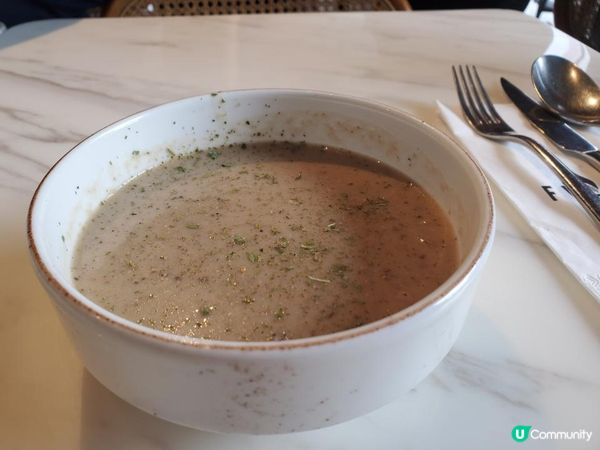 《Team lunch @Mano》