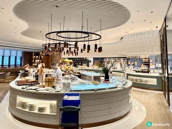 豐富半自助餐！