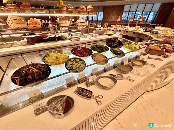 豐富半自助餐！