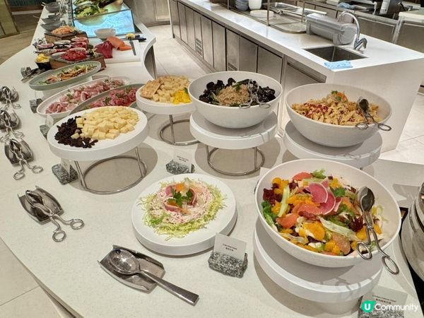 豐富半自助餐！
