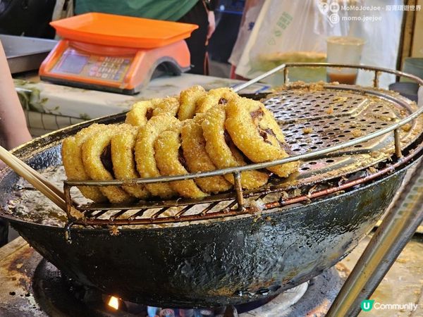 【中國自由行】內蒙古呼和浩特美食地圖📍寬巷子街頭掃街攻略🍢｜地道小吃逐樣試！芝士奶豆腐餅、炸糕、羊肉串、鮮奶皮捲、稀果羹全收錄！