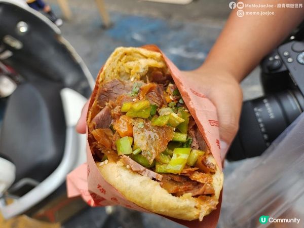 【中國自由行】內蒙古呼和浩特美食地圖📍寬巷子街頭掃街攻略🍢｜地道小吃逐樣試！芝士奶豆腐餅、炸糕、羊肉串、鮮奶皮捲、稀果羹全收錄！