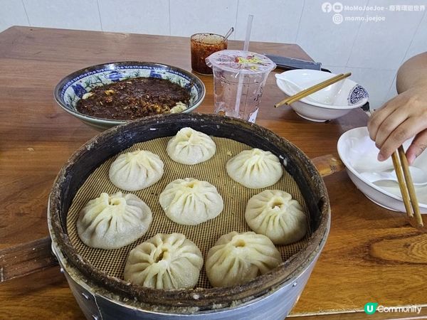 【中國自由行】西安搭硬臥火車出發，前往千年古都洛陽，親歷震撼人心的世界遺產——龍門石窟，一天體驗歷史、文化與火熱人情的夜市美食🔥