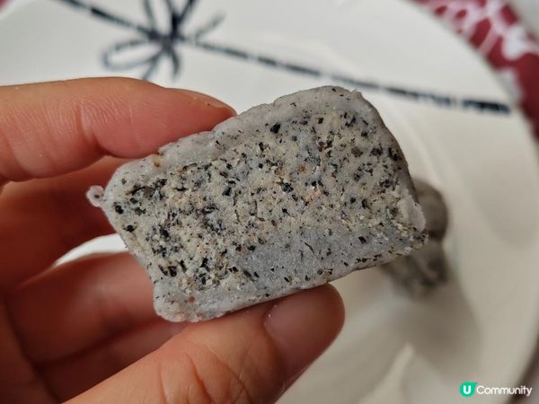 冰皮黑芝麻蛋糕